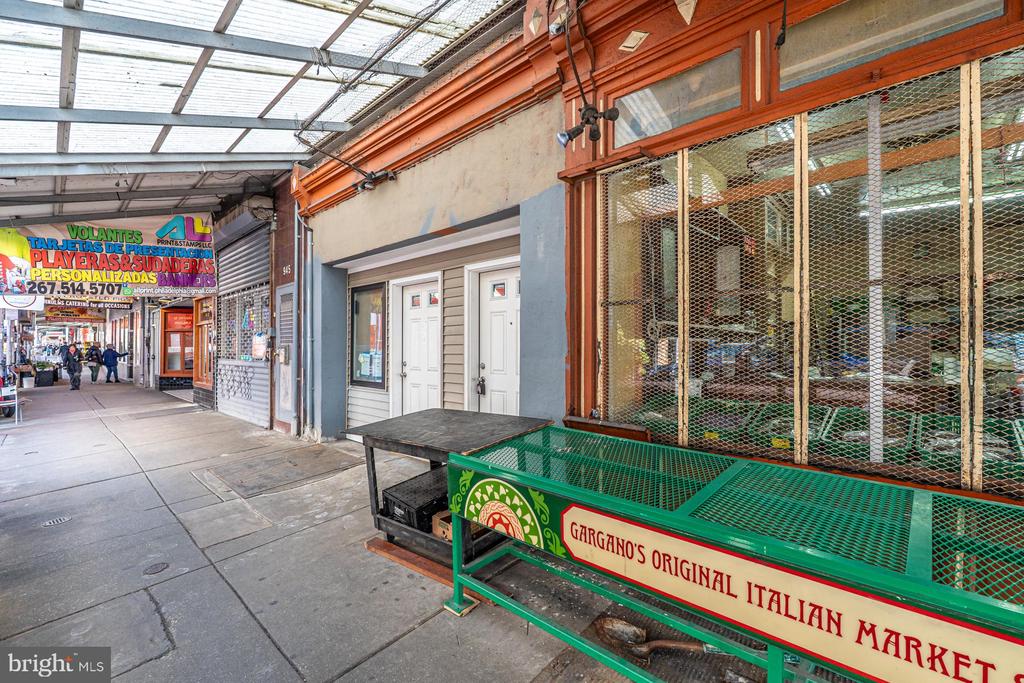 949 S 9TH STREET