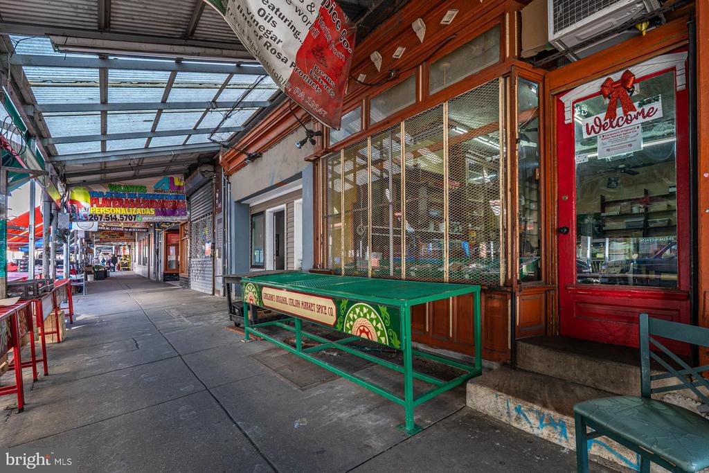 949 S 9TH STREET