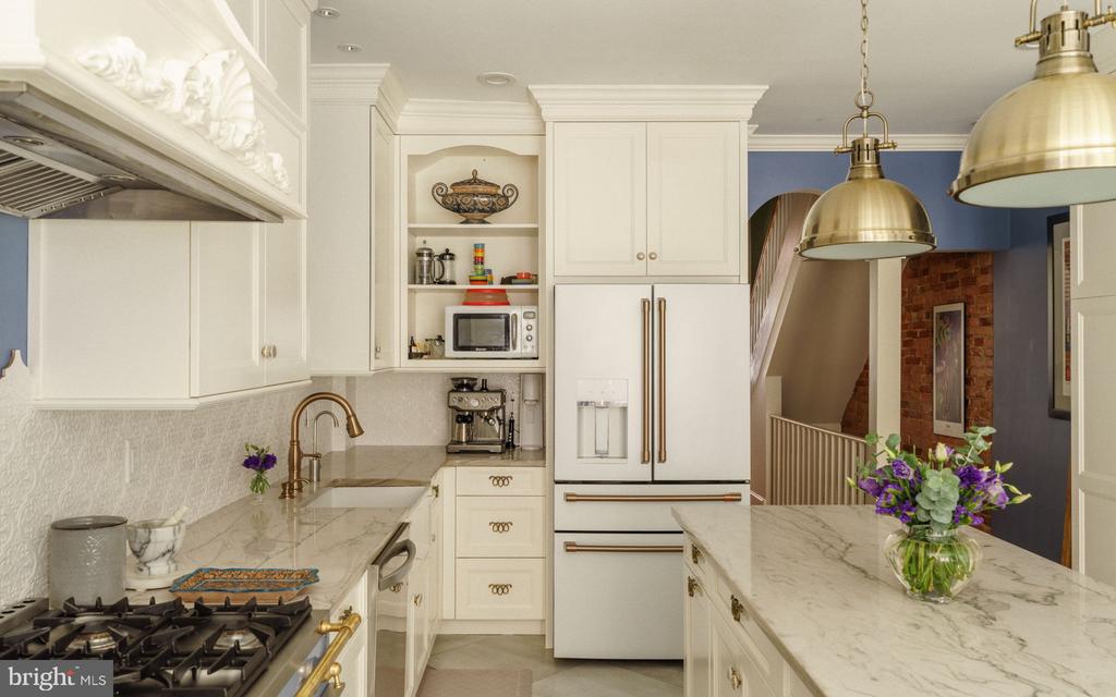 871 N 26TH STREET