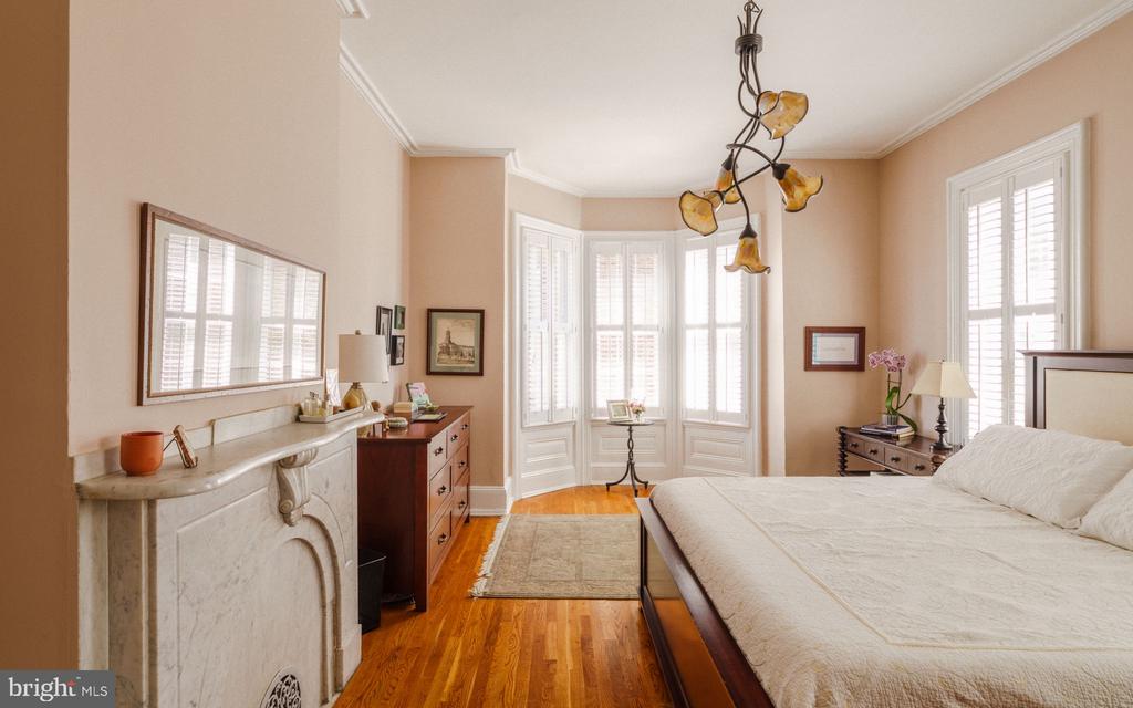 871 N 26TH STREET