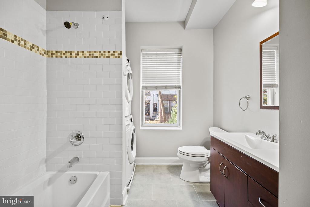426 S 44TH STREET 2