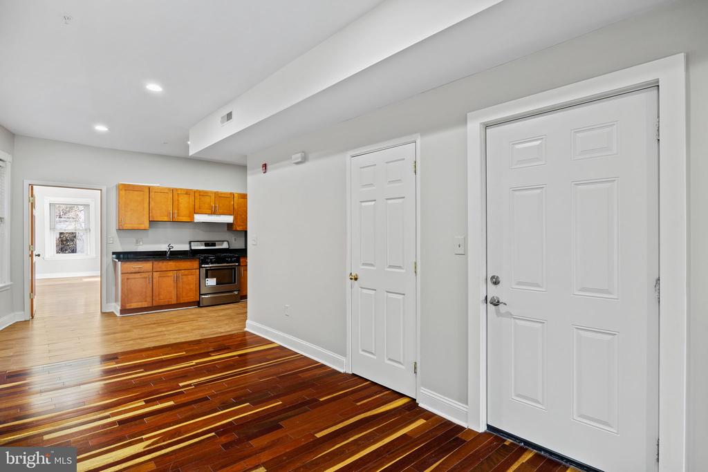 426 S 44TH STREET 2