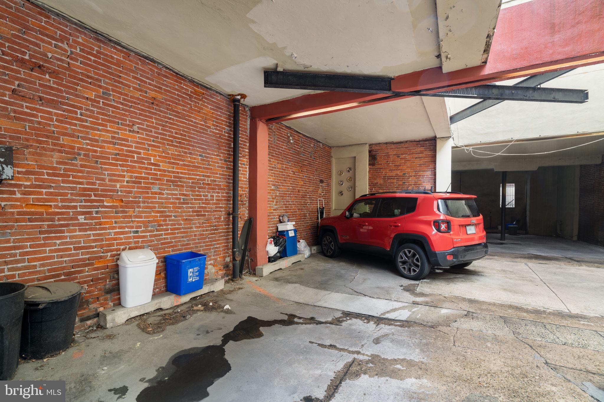 114 NAUDAIN STREET 18 A