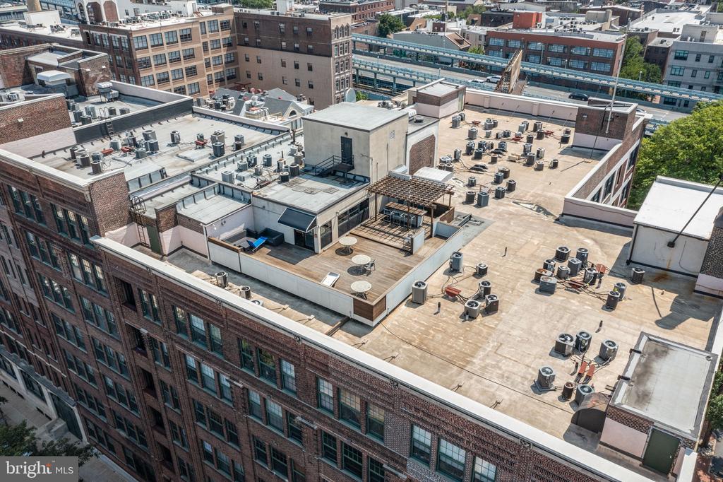 315 NEW STREET 618