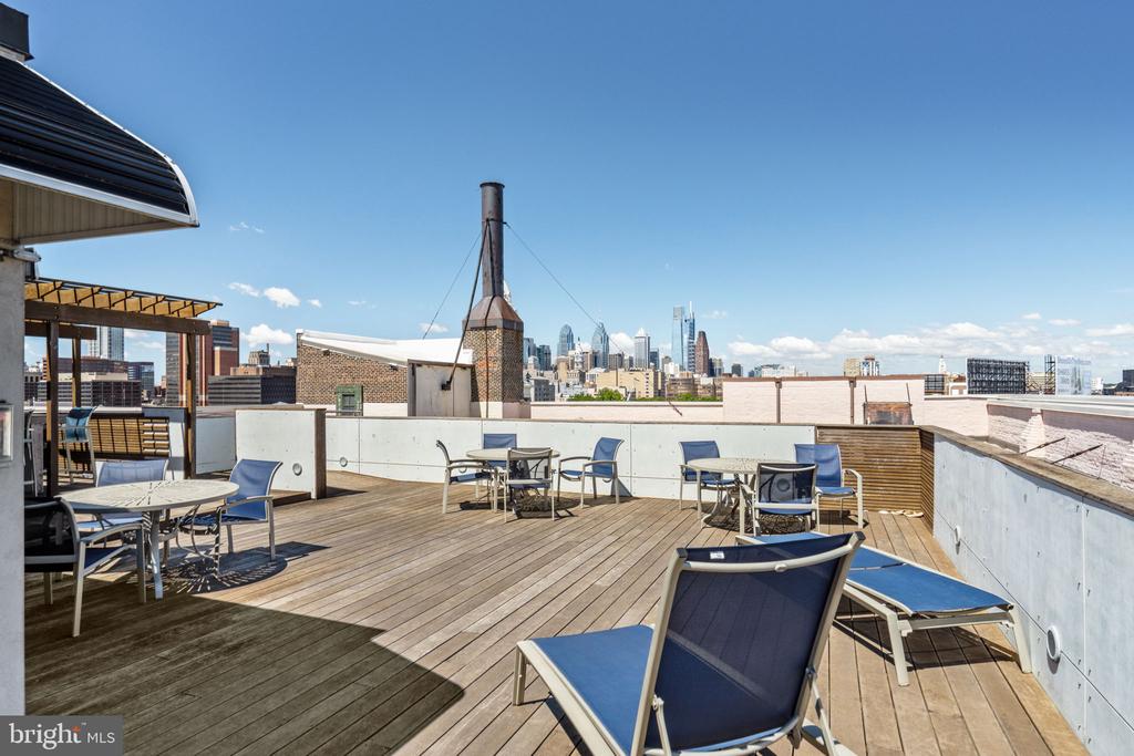 315 NEW STREET 618