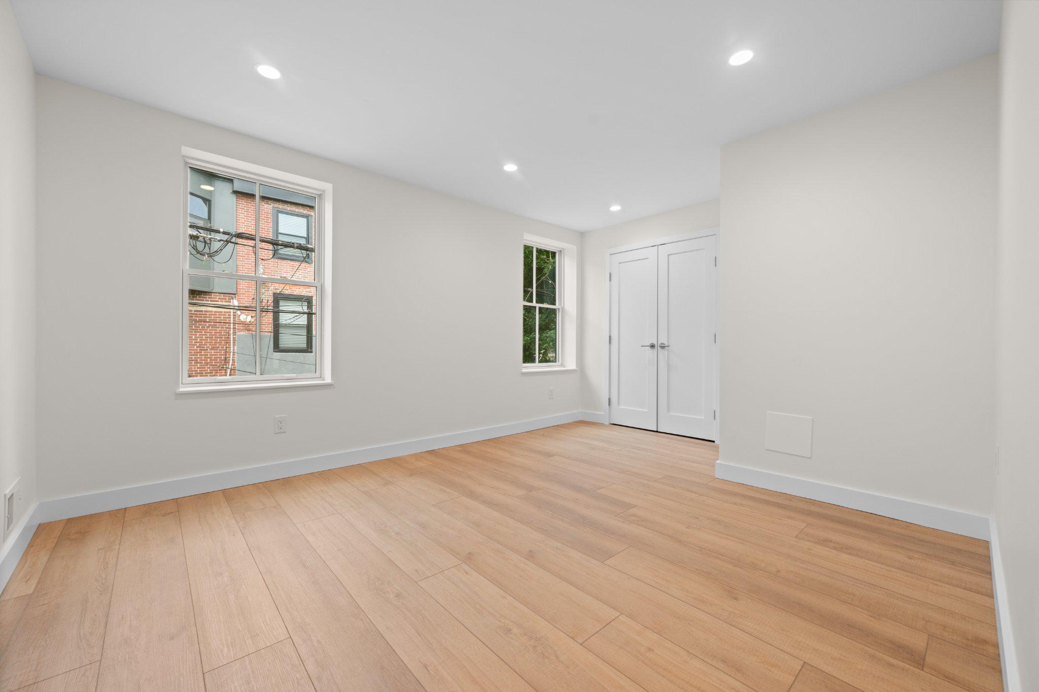 440 POPLAR STREET