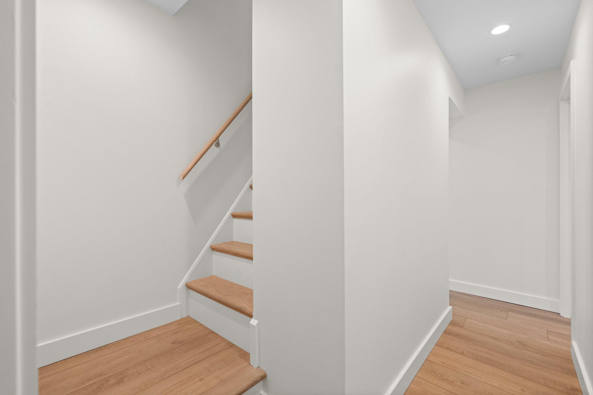 440 POPLAR STREET