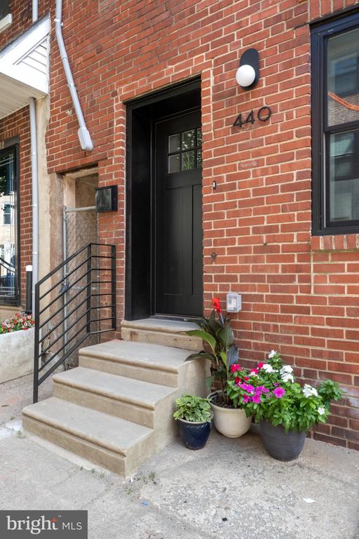 440 POPLAR STREET