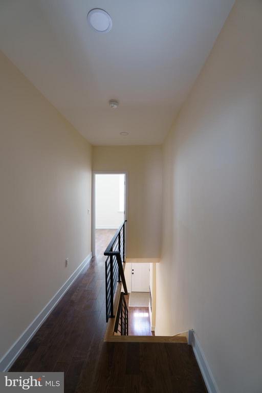 1926 S LAMBERT STREET