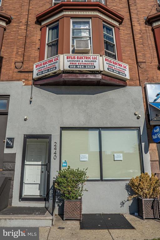 2440 S BROAD STREET FIRST FLOOR