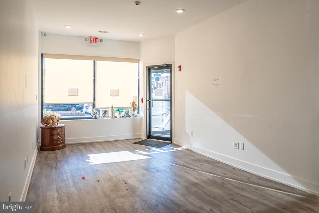 2440 S BROAD STREET FIRST FLOOR
