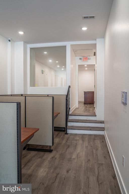2440 S BROAD STREET FIRST FLOOR