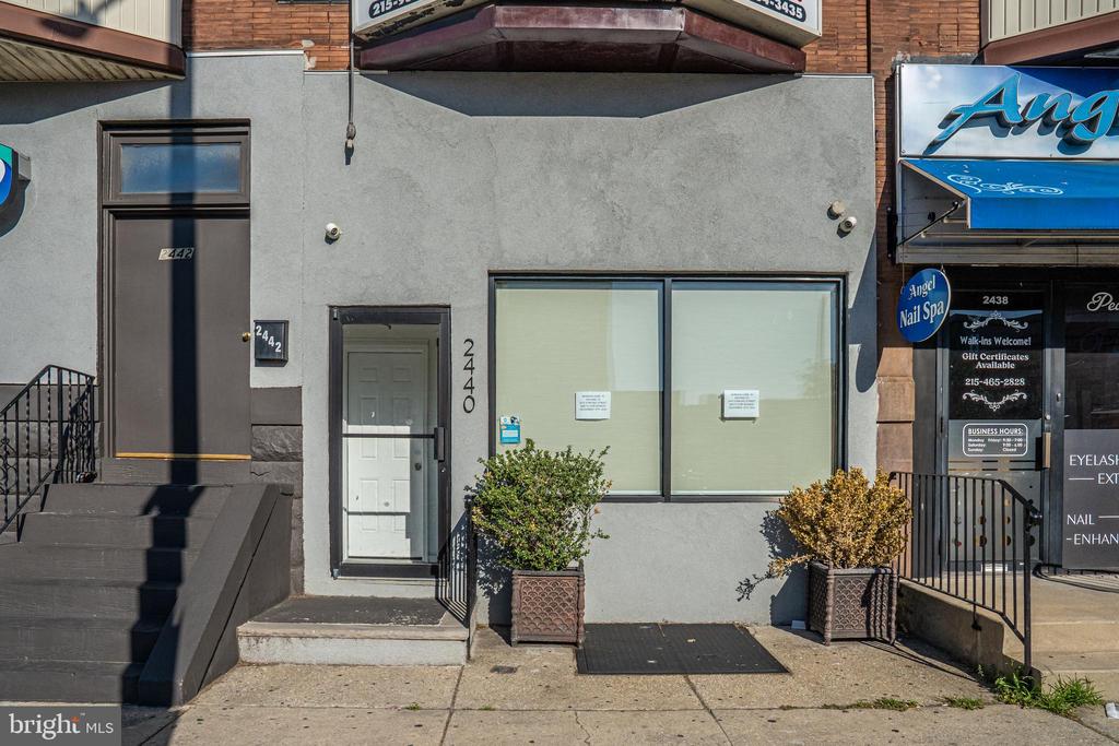 2440 S BROAD STREET FIRST FLOOR