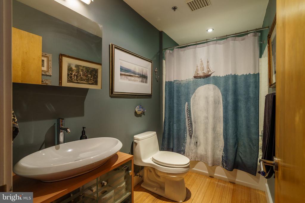20-22 N 3RD STREET Unit: 401