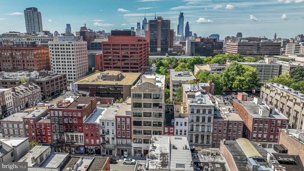 20-22 N 3RD STREET Unit: 401