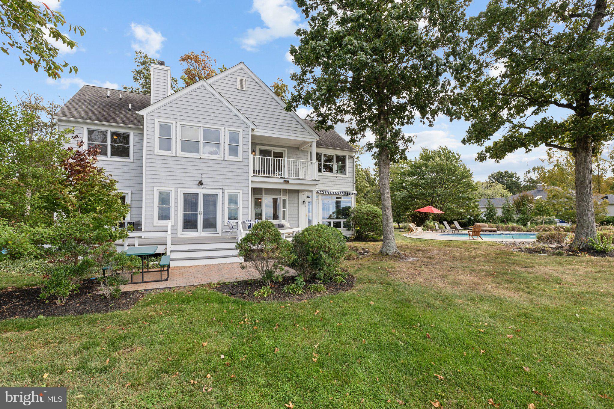 245 LIGHTHOUSE VIEW DRIVE