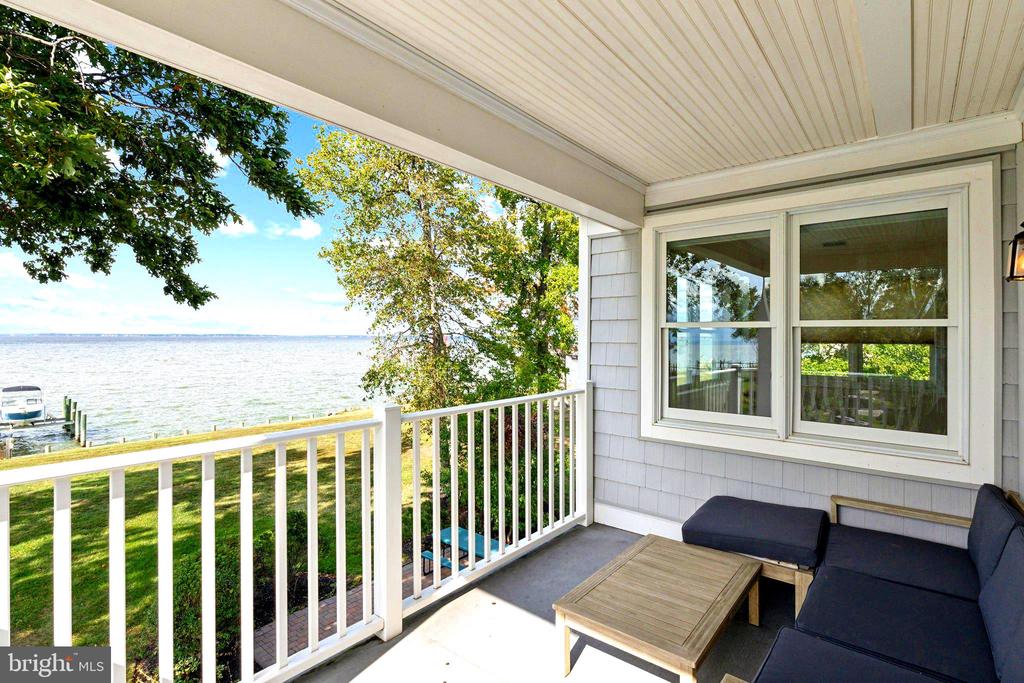 245 LIGHTHOUSE VIEW DRIVE