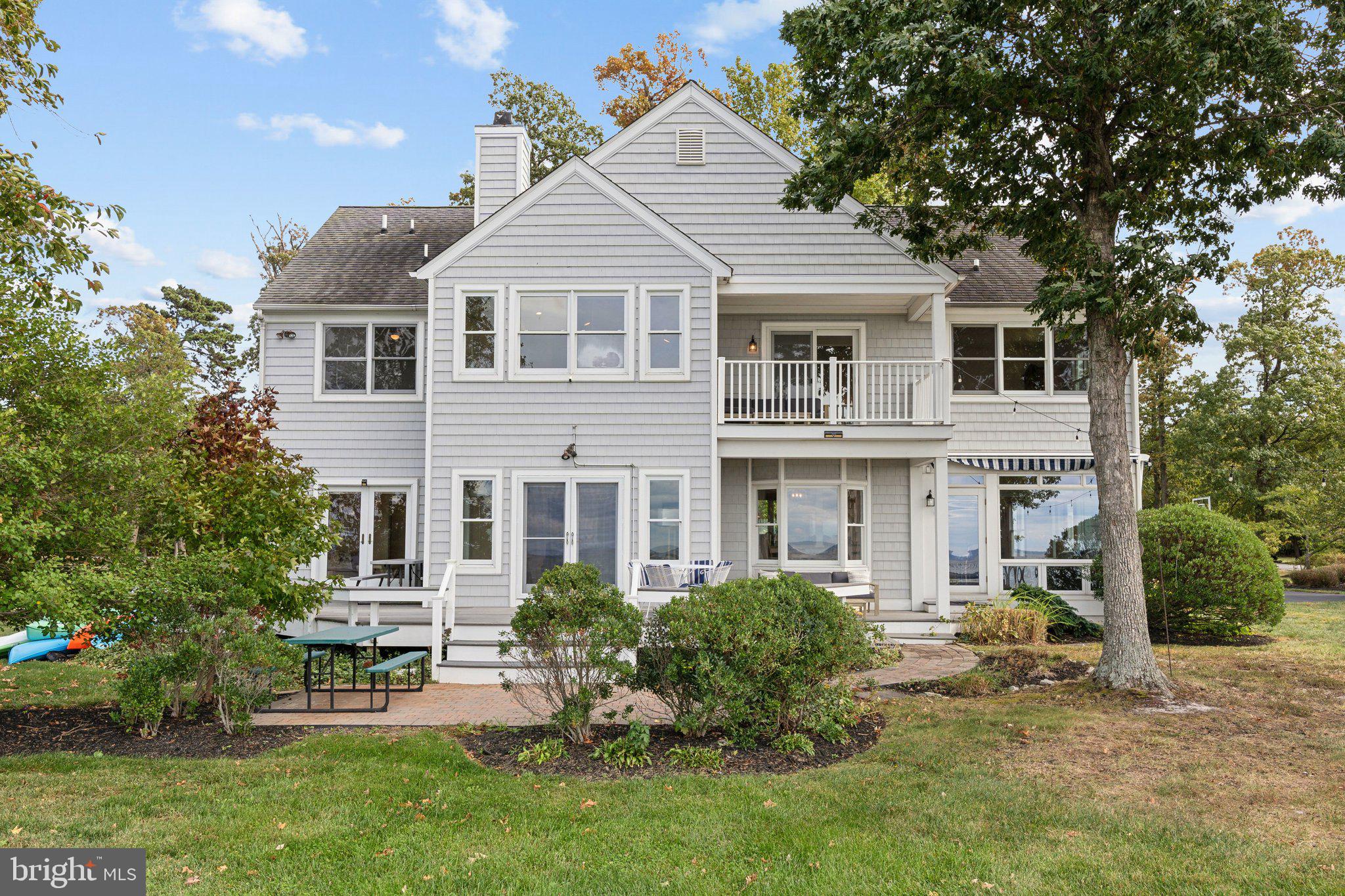 245 LIGHTHOUSE VIEW DRIVE