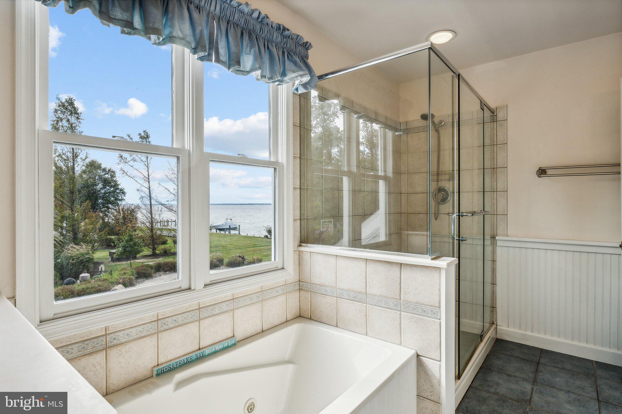 245 LIGHTHOUSE VIEW DRIVE