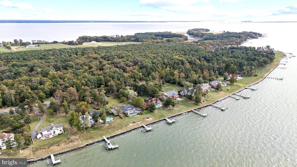 245 LIGHTHOUSE VIEW DRIVE