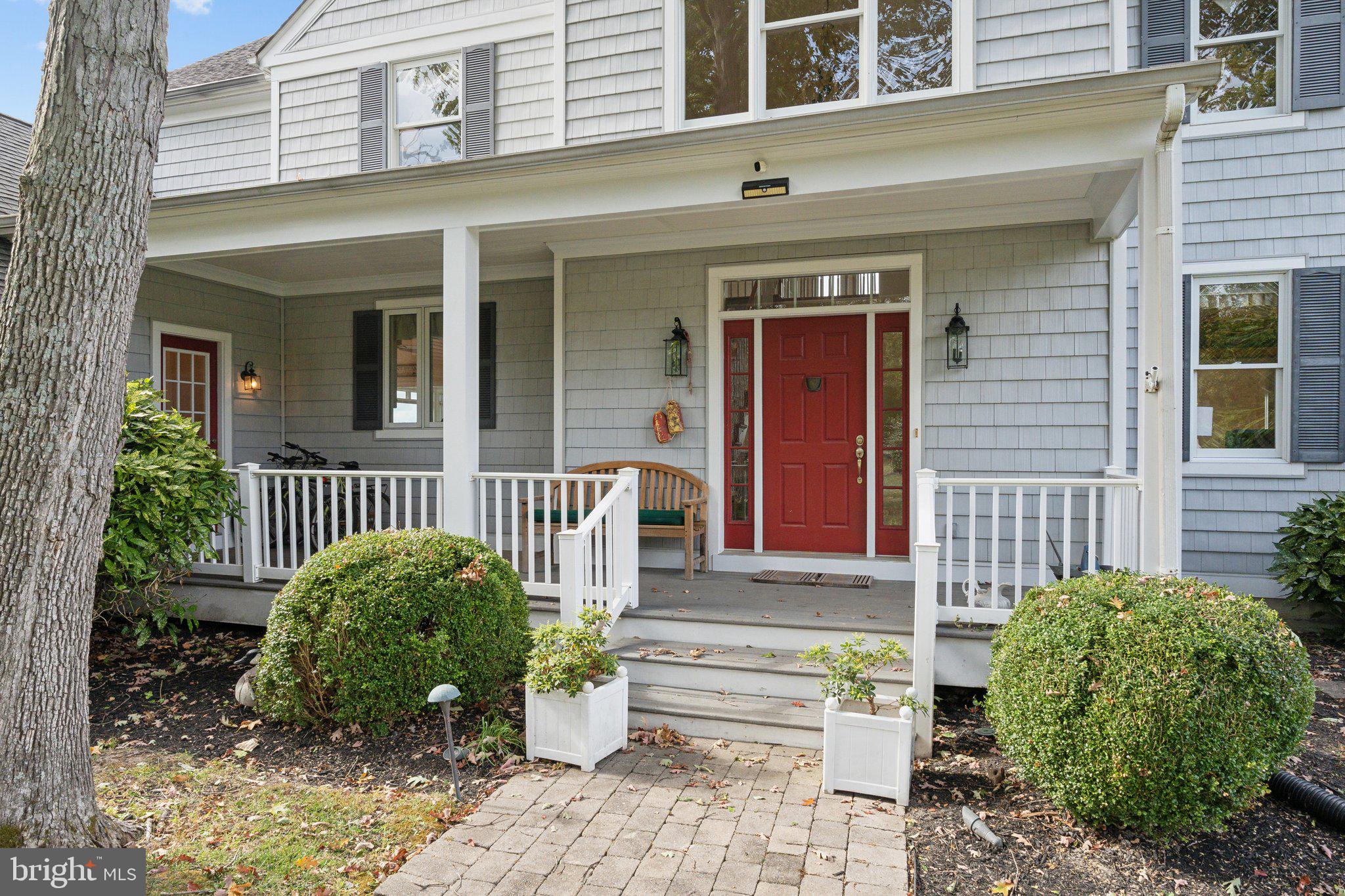 245 LIGHTHOUSE VIEW DRIVE