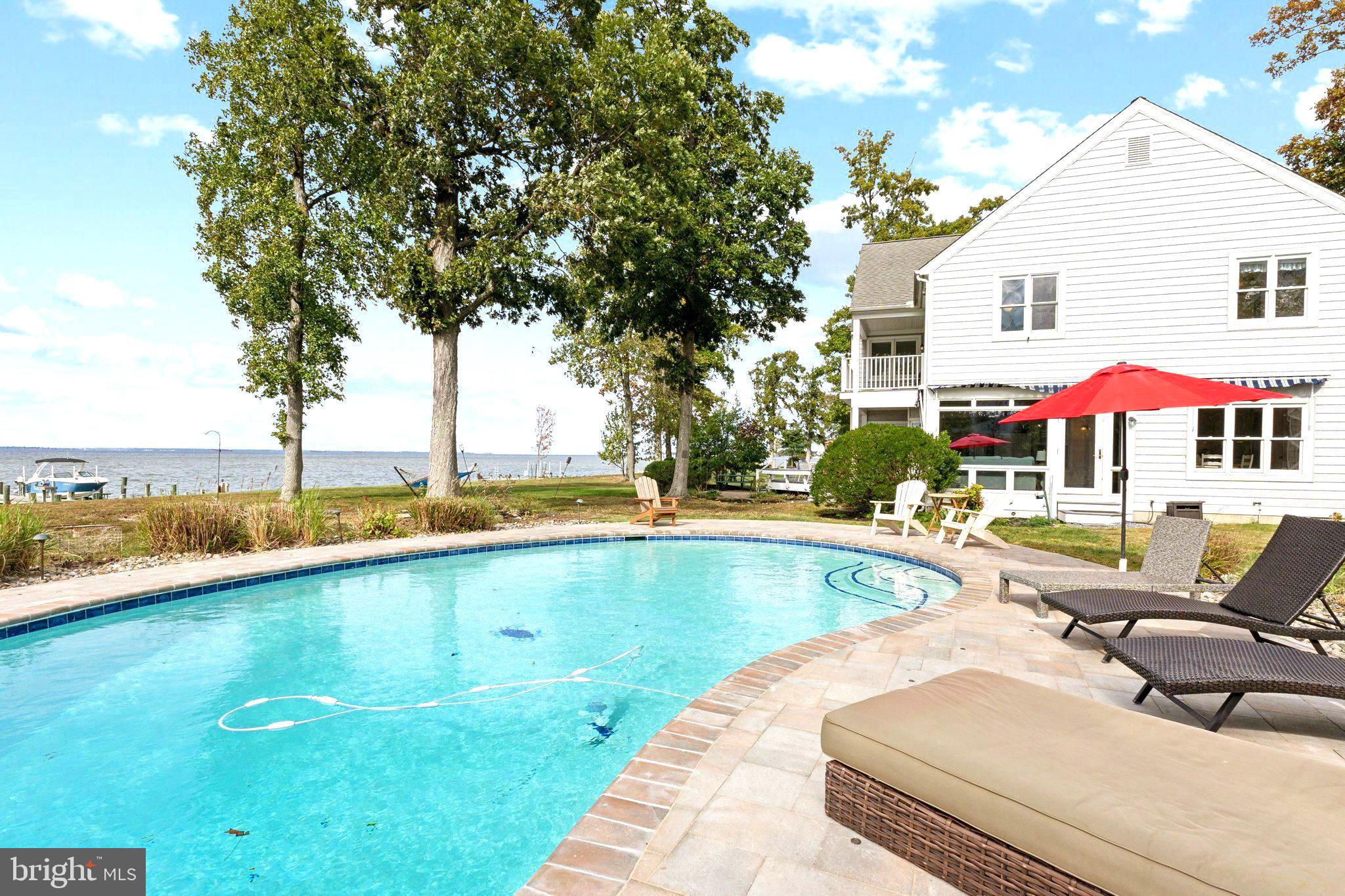 245 LIGHTHOUSE VIEW DRIVE