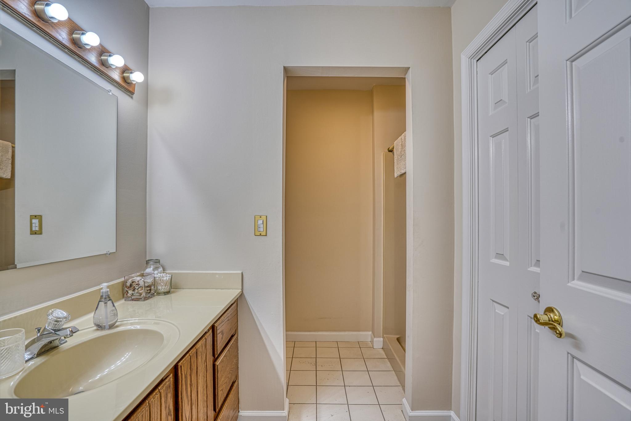 24354 WIDGEON 20