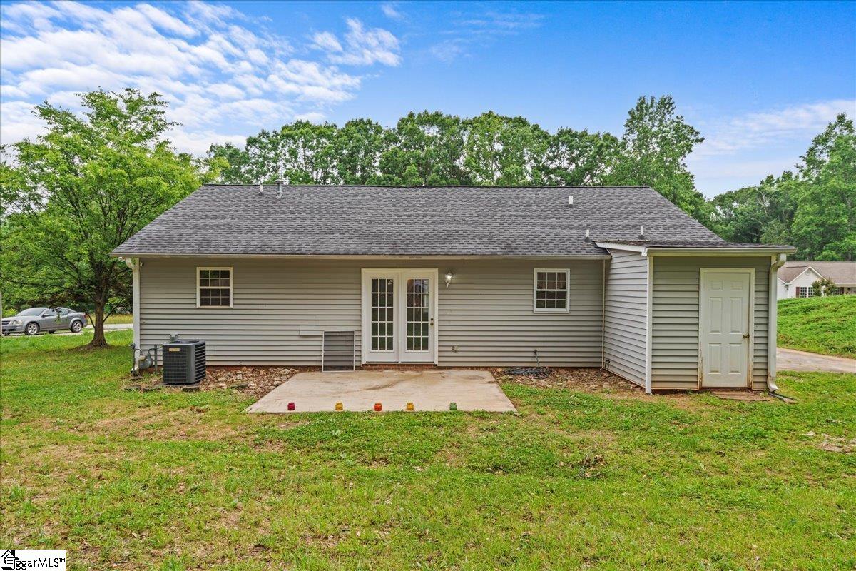544 Holly Run Court