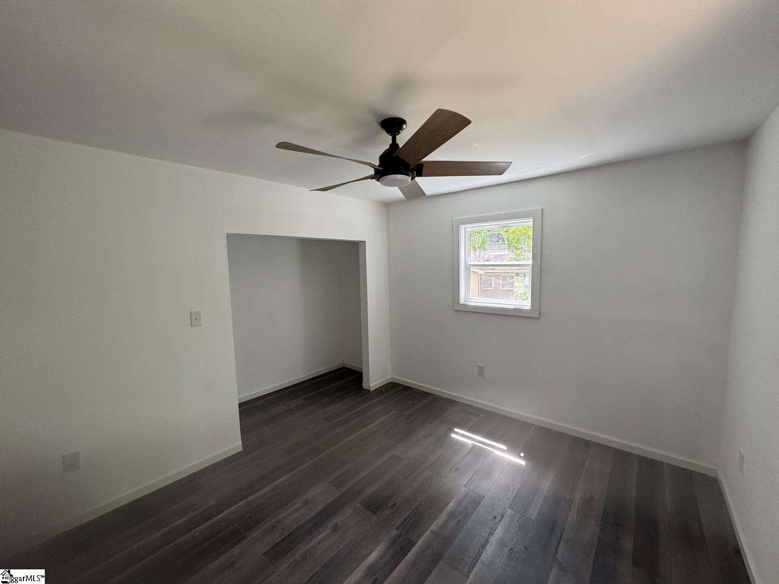 113 Illinois Circle