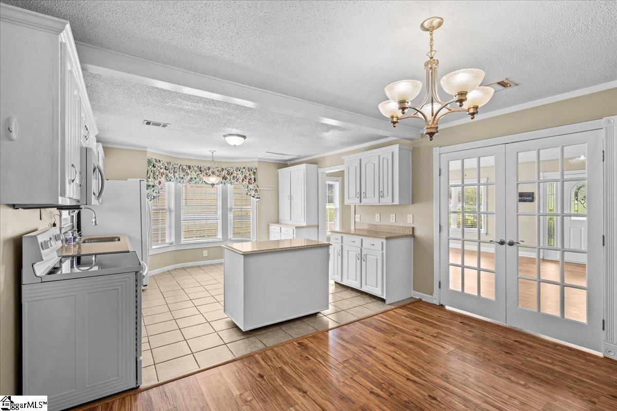 298 Askew Circle