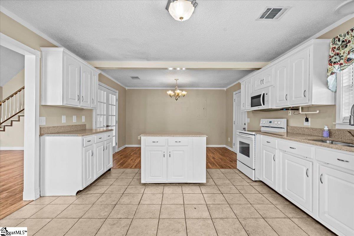 298 Askew Circle