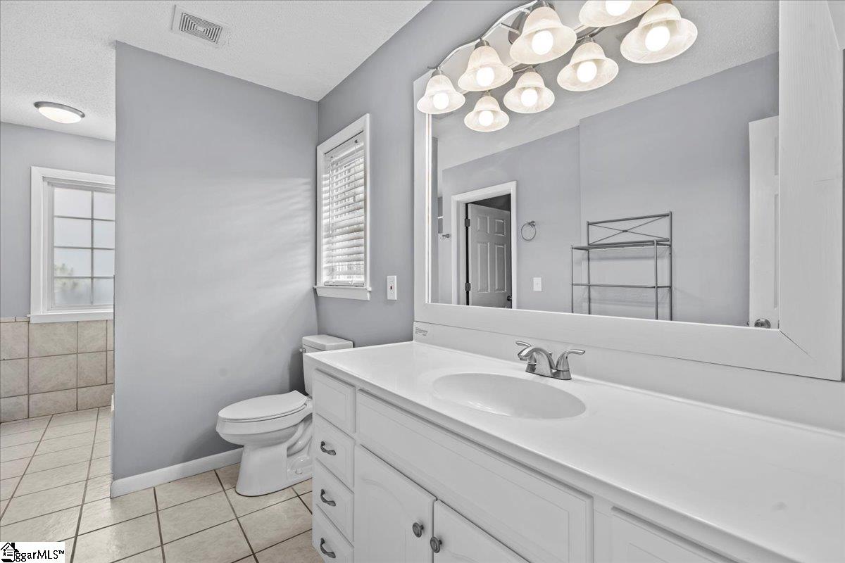 298 Askew Circle