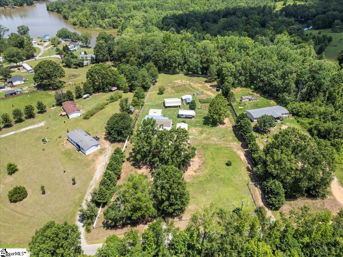 408 Burton Creekside Road