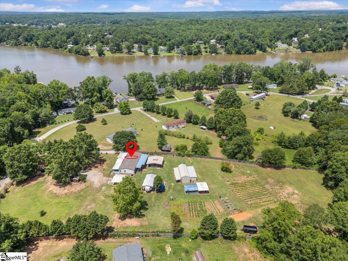 408 Burton Creekside Road