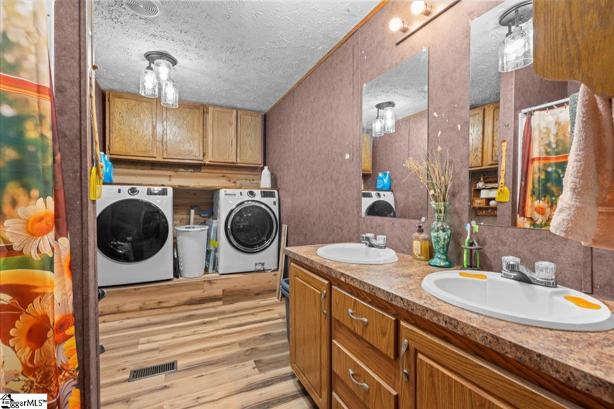 408 Burton Creekside Road