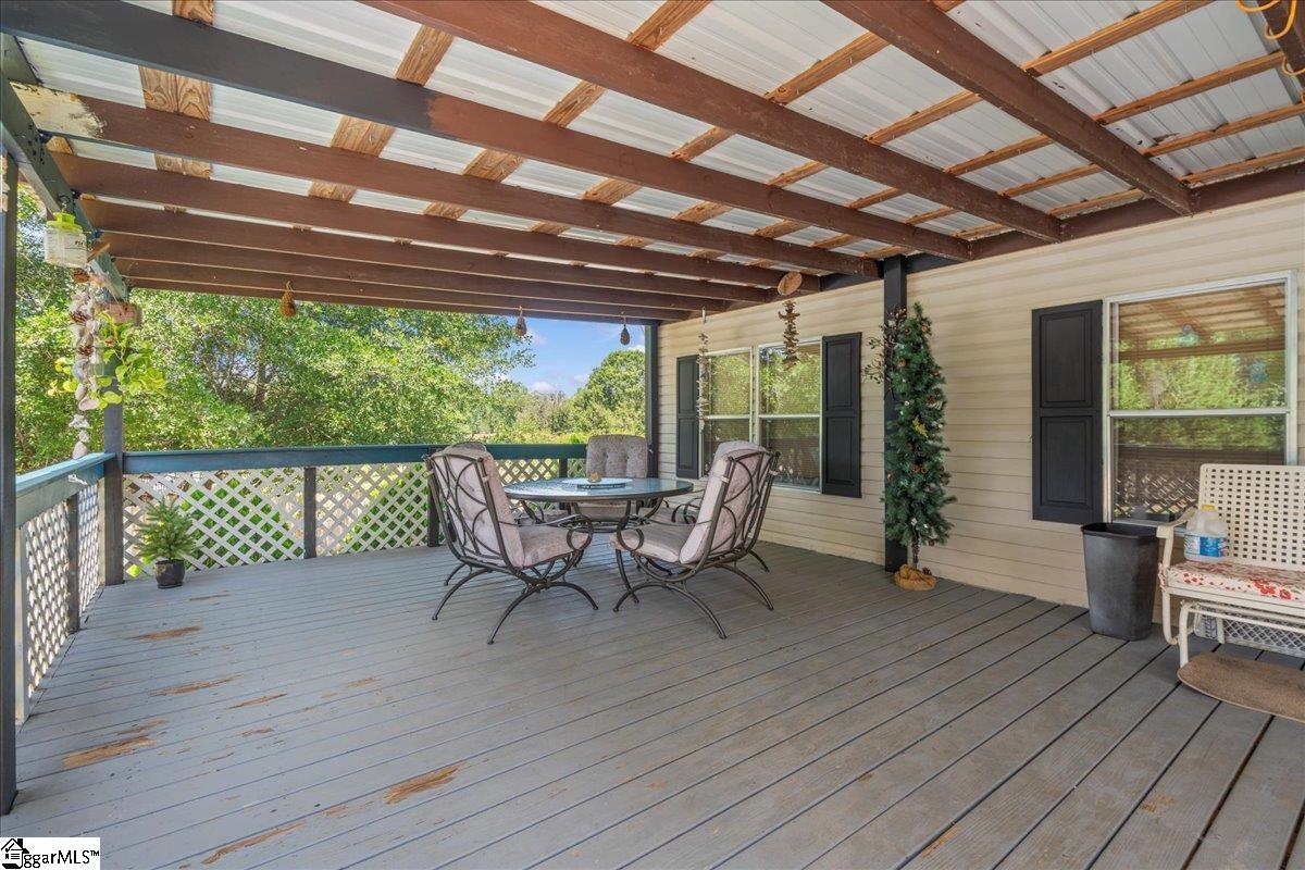 408 Burton Creekside Road