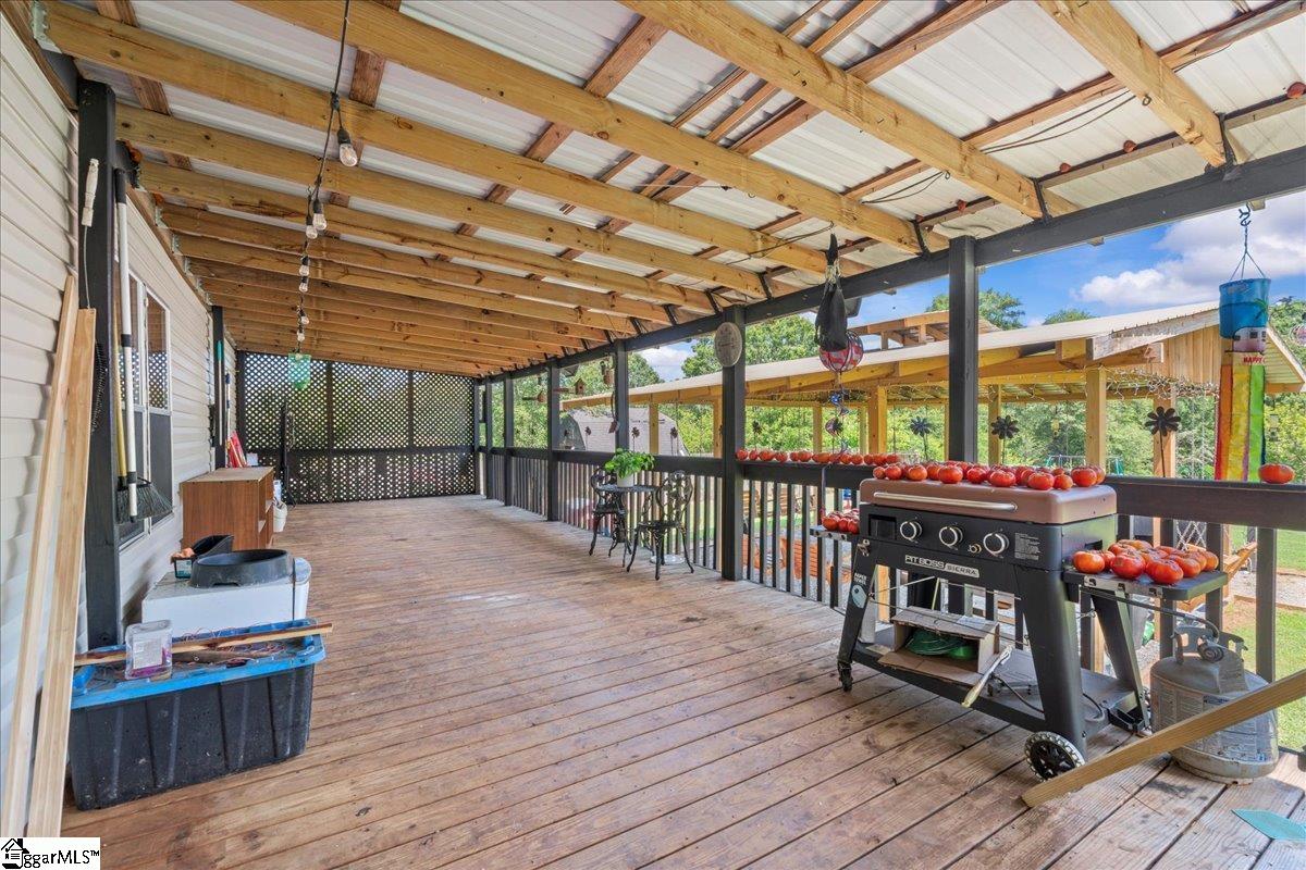 408 Burton Creekside Road