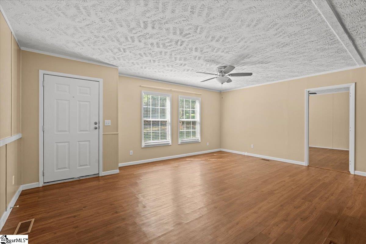 223 Red Oak Drive