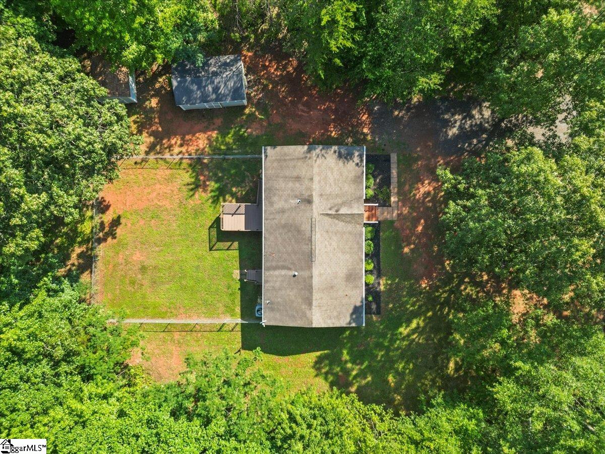 223 Red Oak Drive