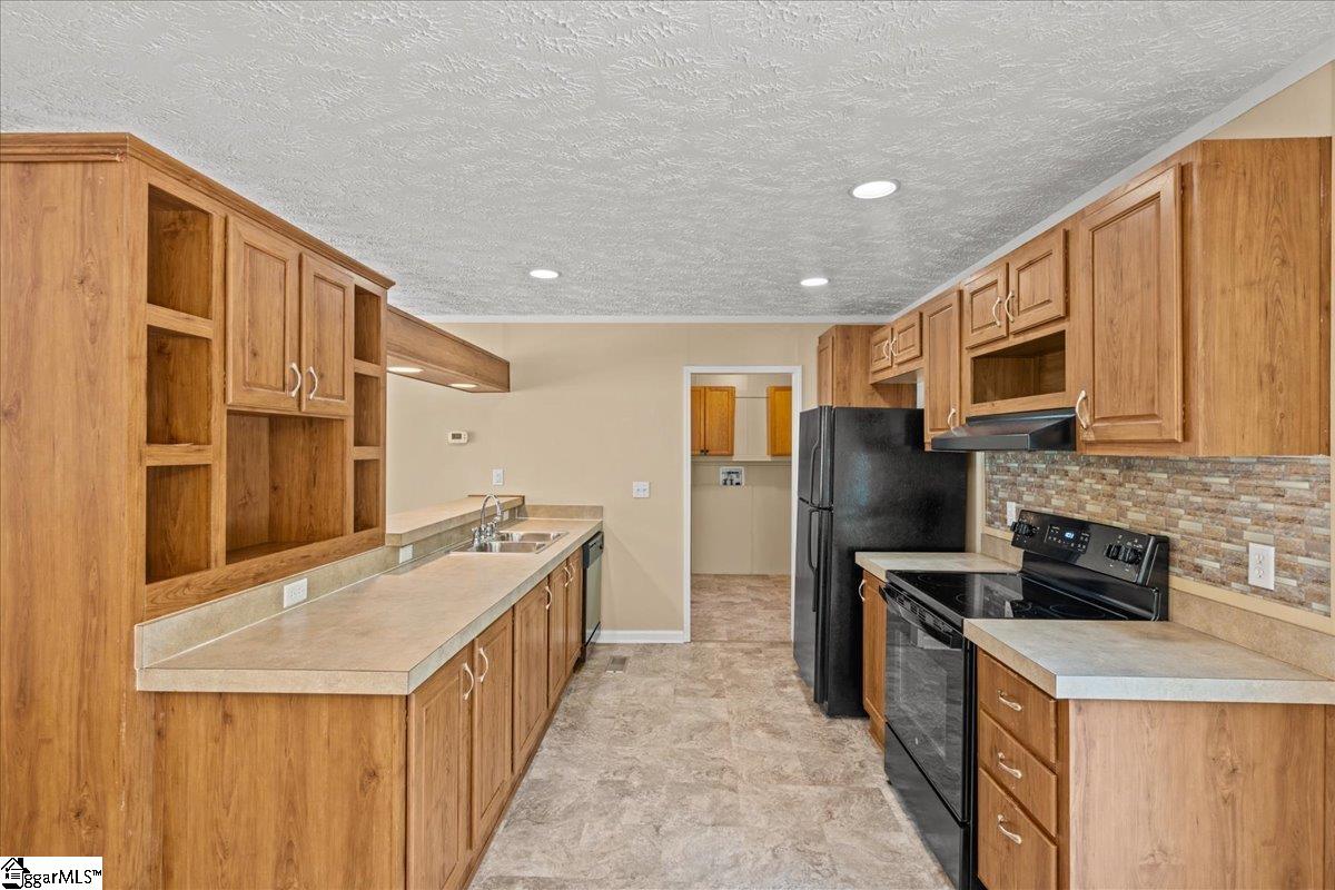 223 Red Oak Drive