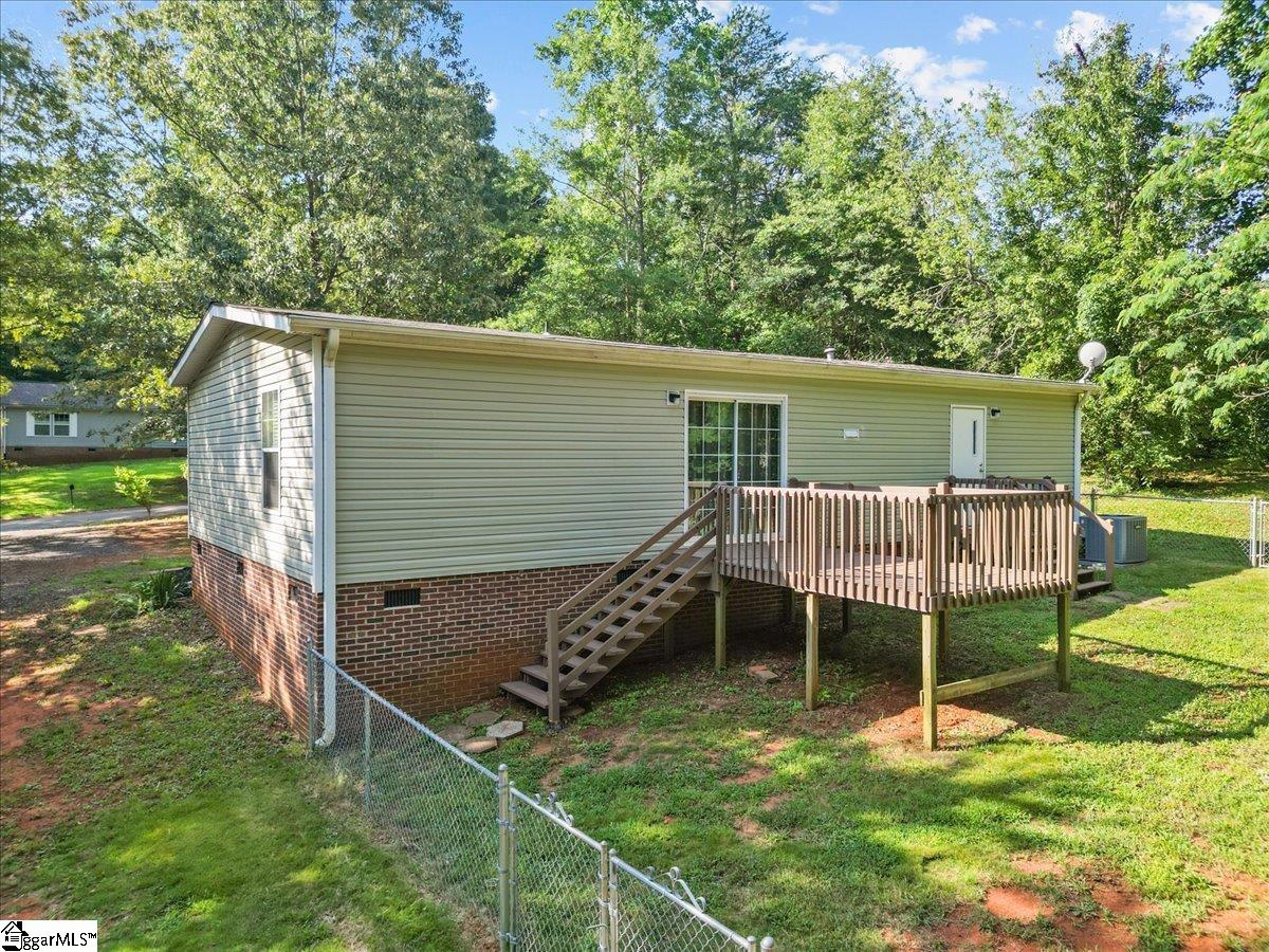 223 Red Oak Drive