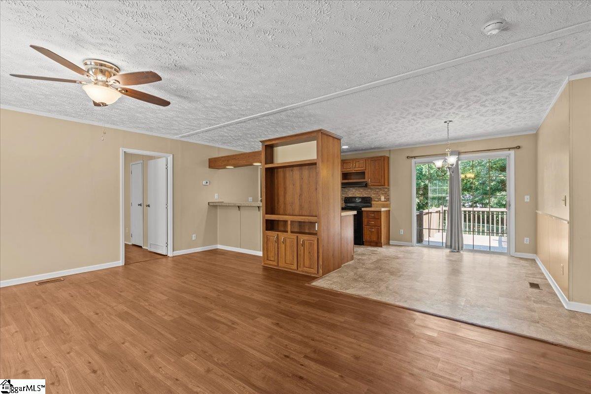 223 Red Oak Drive