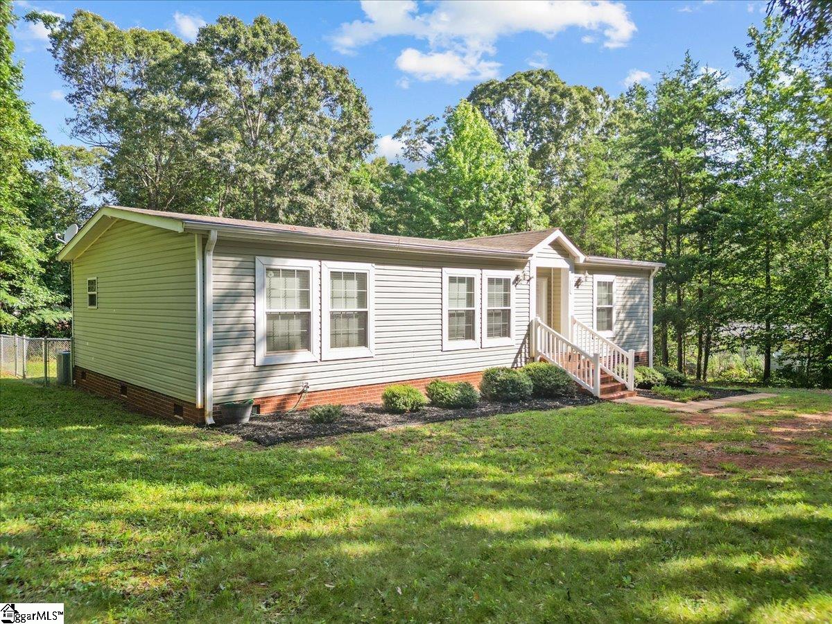223 Red Oak Drive