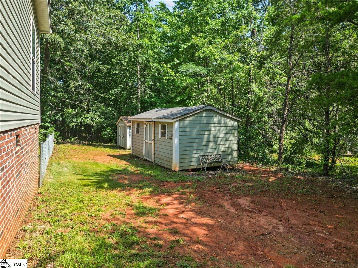 223 Red Oak Drive