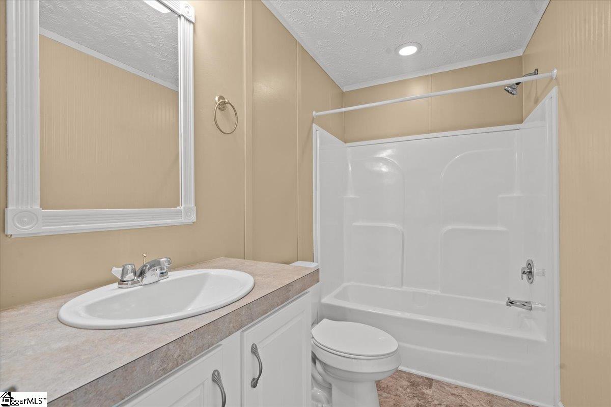 223 Red Oak Drive