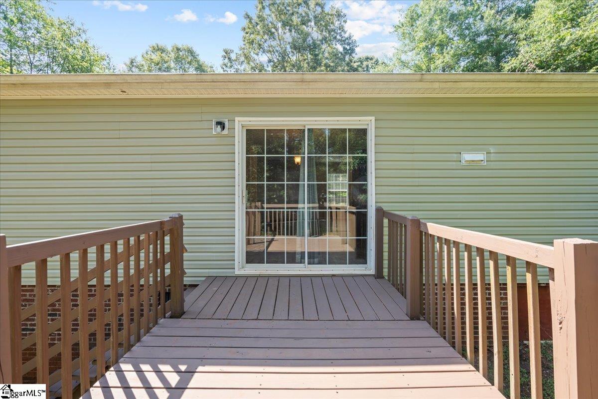 223 Red Oak Drive