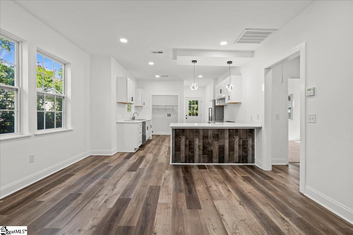 99 Allen Avenue
