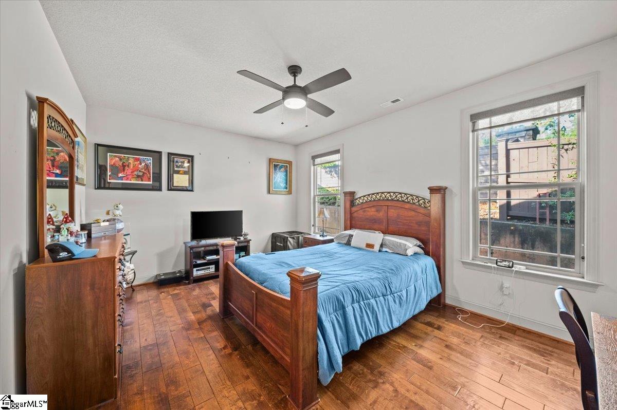 324 Brownstone Circle
