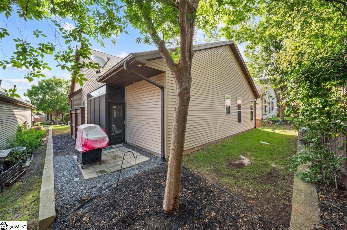 324 Brownstone Circle