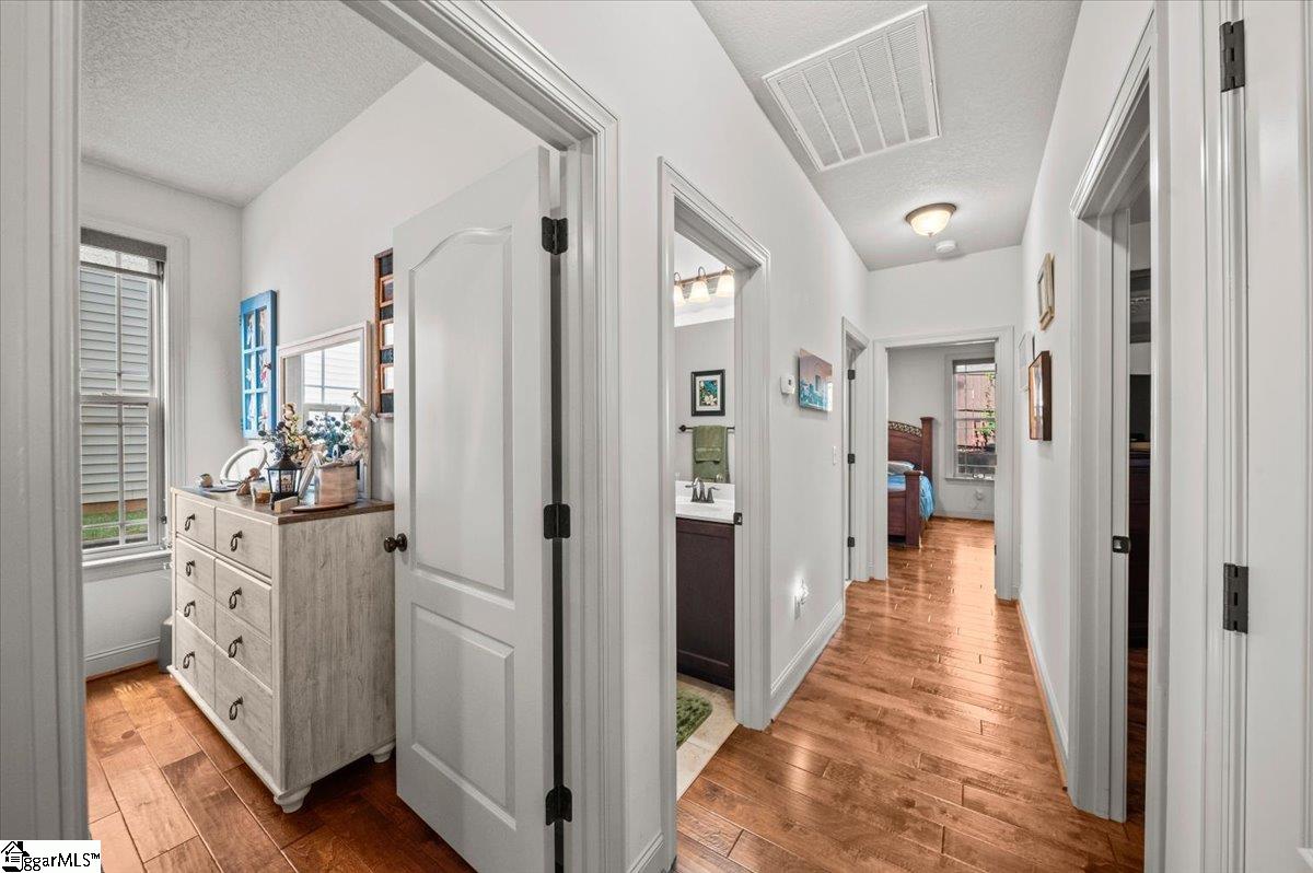 324 Brownstone Circle